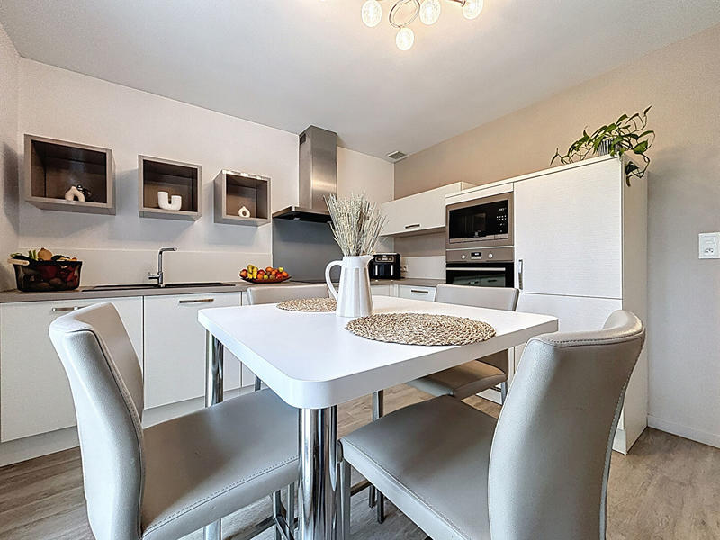 Maison - 110 m² - 6 pièces