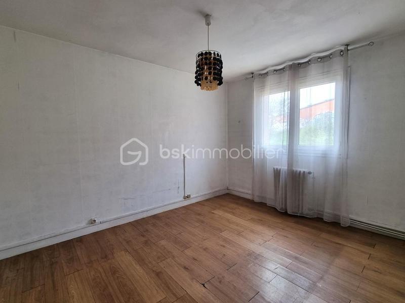 Maison - 108 m² - 8 pièces