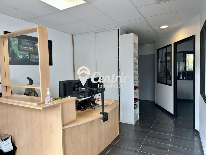 Local commercial - 121 m²