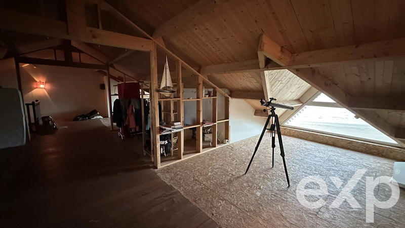 Maison - 288 m² - 7 pièces