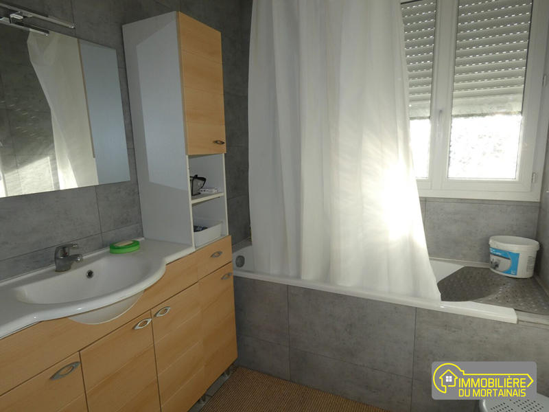 Maison - 104 m² - 5 pièces