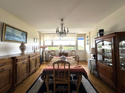 Appartement - 74 m² - 3 pièces