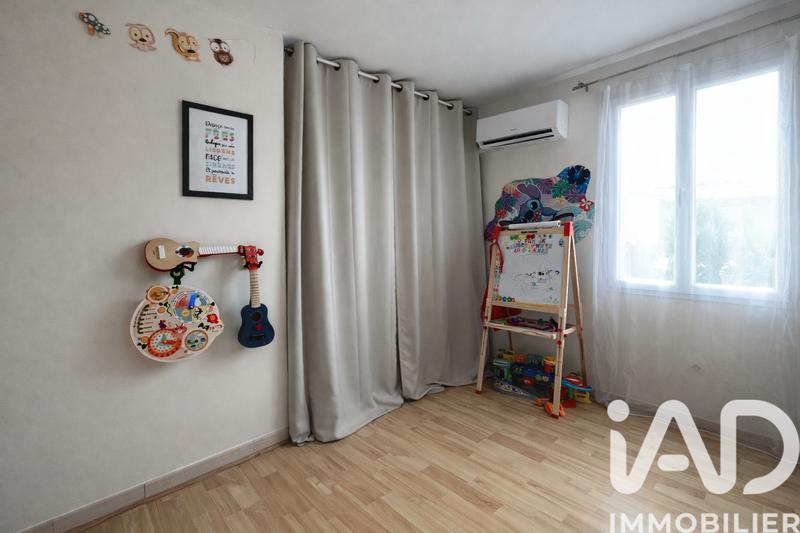 Maison - 99 m² - 5 pièces