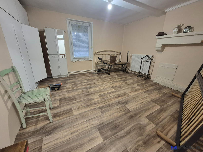 Maison - 104 m² - 4 pièces