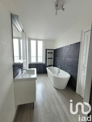 Appartement - 168 m² - 6 pièces
