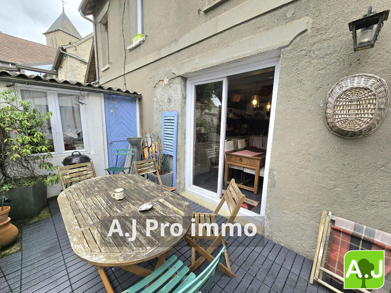 Maison - 84 m² - 4 pièces
