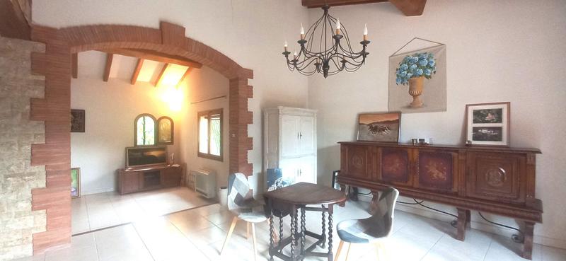 Villa - 180 m² - 6 pièces