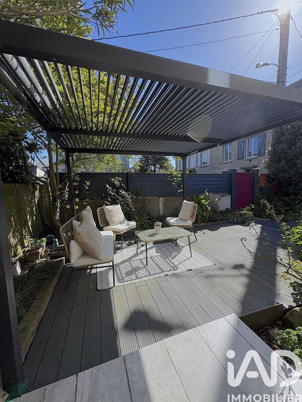 Maison - 109 m² - 6 pièces