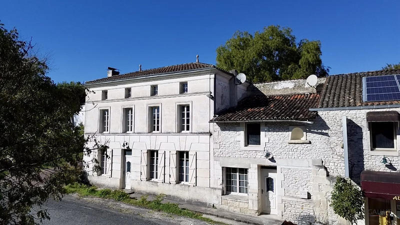 Maison ancienne - 540 m² - 9 pièces