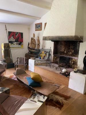 Maison - 147 m² - 5 pièces