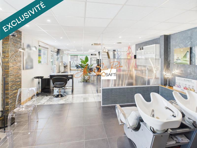 Local commercial - 179 m² - 5 pièces