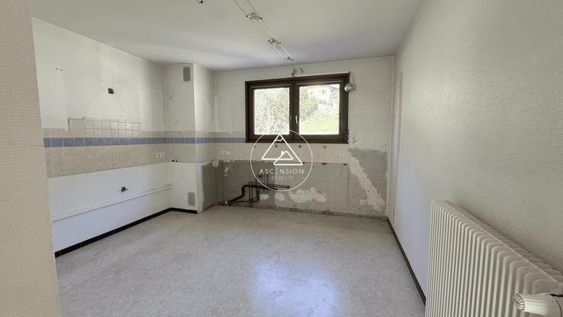 Appartement - 91 m² - 4 pièces