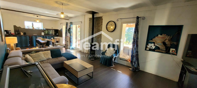 Maison - 157 m² - 5 pièces