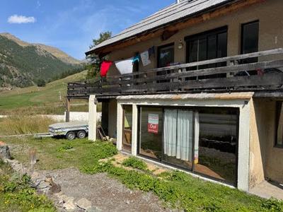 Maison - 200 m² - 3 pièces