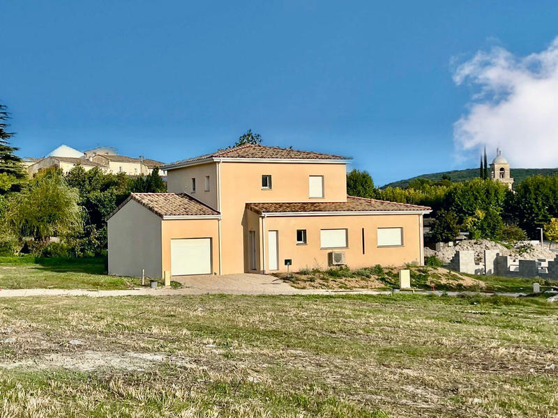 Villa - 150 m² - 5 pièces