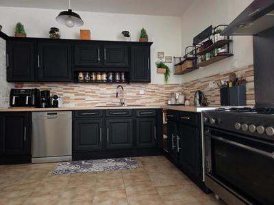 Maison - 165 m² - 6 pièces