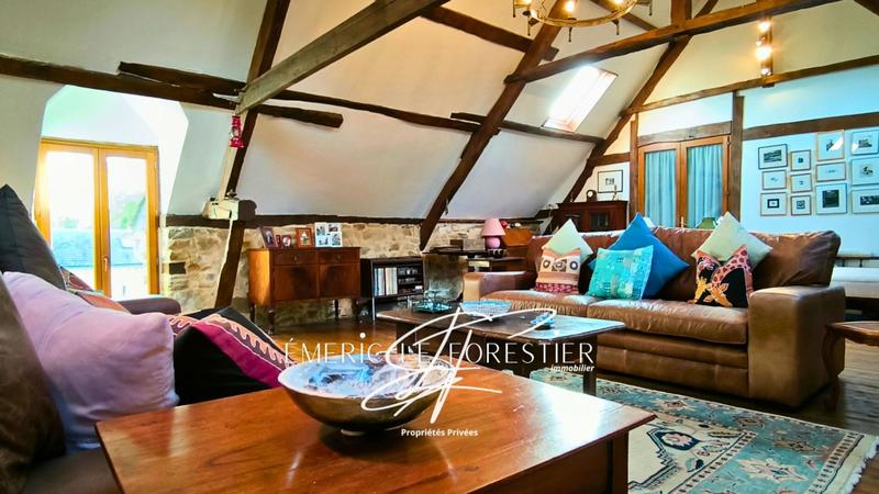 Maison - 320 m² - 6 pièces