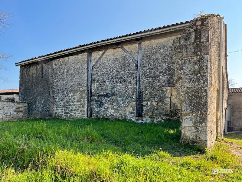 Maison - 63 m² - 1 pièce