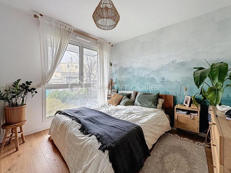 Appartement - 77 m² - 4 pièces