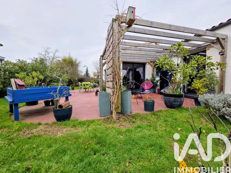 Maison - 106 m² - 5 pièces