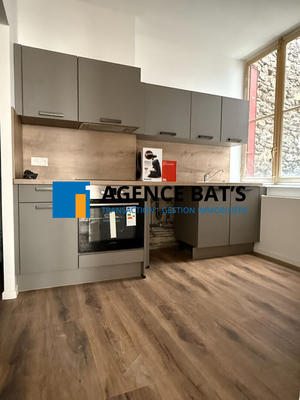 Appartement - 120 m² - 4 pièces
