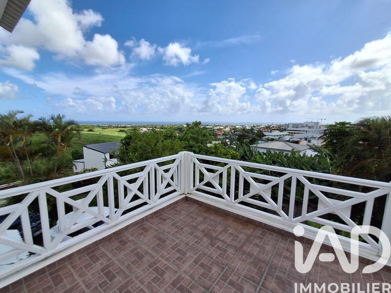 Maison - 139 m² - 5 pièces