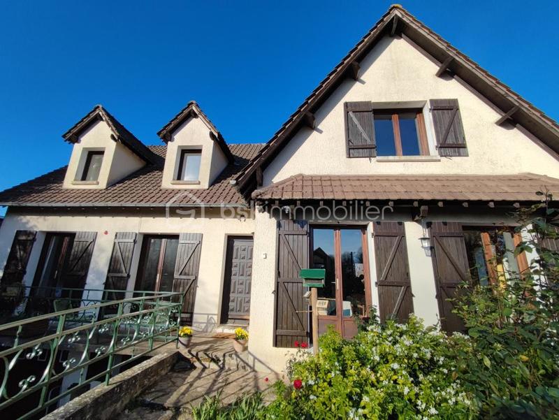 Pavillon - 184 m² - 9 pièces