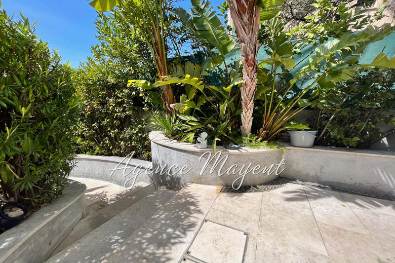 Appartement - 110 m² - 3 pièces