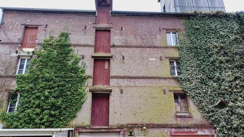 Immeuble - 1 900 m²