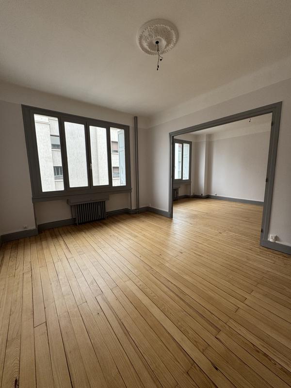 Appartement - 117 m² - 5 pièces