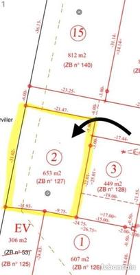 Terrain constructible - 653 m²