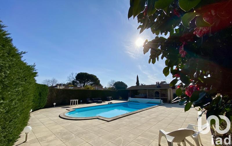 Maison - 246 m² - 5 pièces