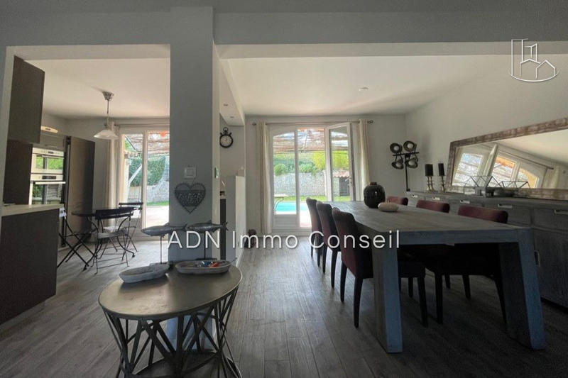 Maison - 94 m² - 4 pièces