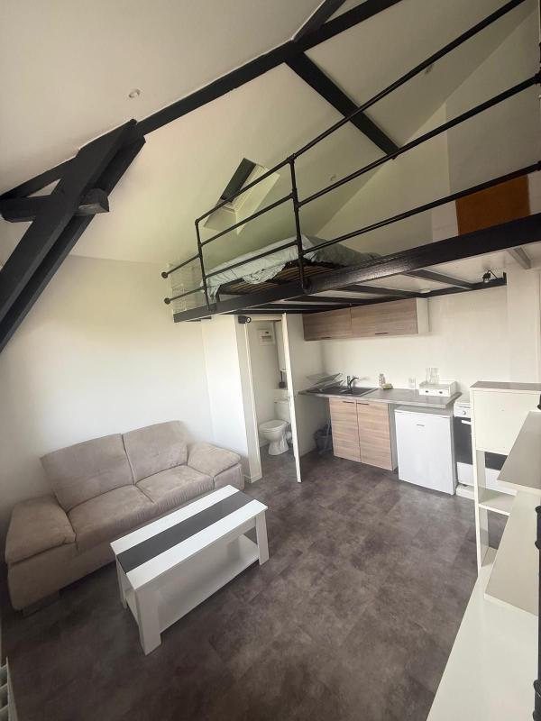 Studio - 22 m² - 1 pièce