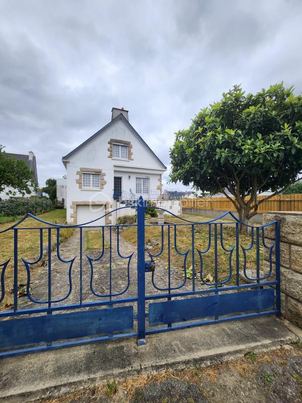 Maison traditionnelle - 135 m² - 6 pièces