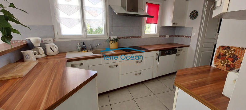 Maison - 151 m² - 6 pièces