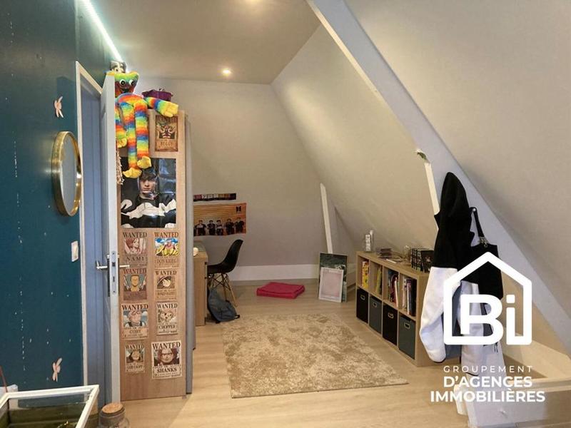 Maison - 168 m² - 7 pièces