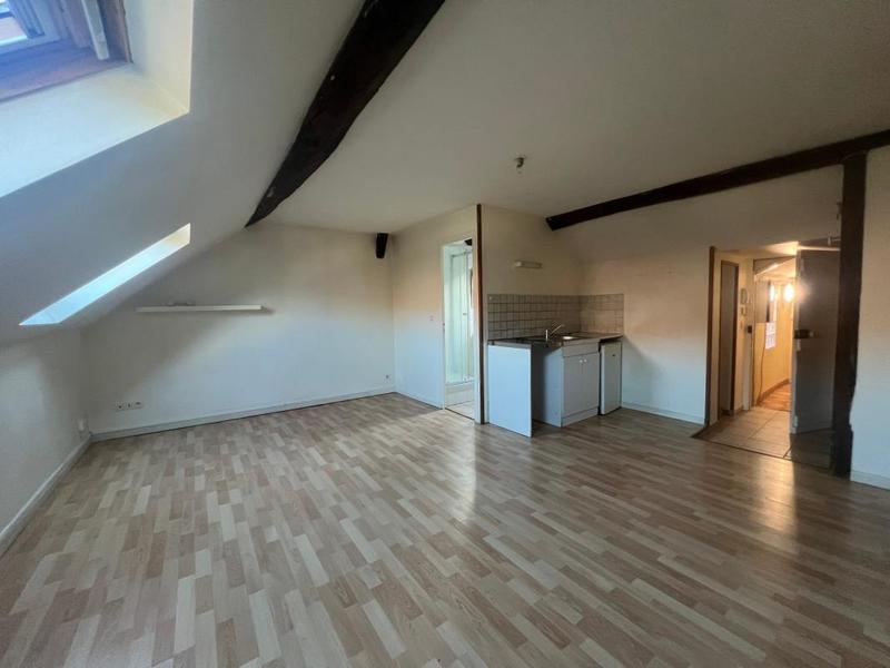 Studio - 23 m² - 1 pièce