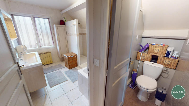 Maison - 147 m² - 6 pièces