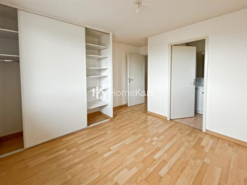 Maison - 104 m² - 5 pièces