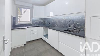 Appartement - 67 m² - 3 pièces