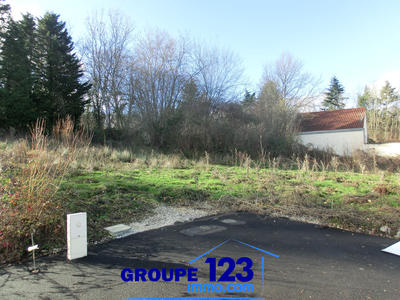 Terrain - 710 m²