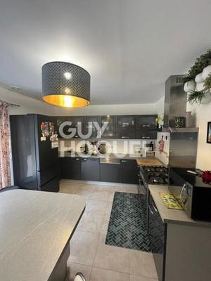 Maison - 183 m² - 7 pièces