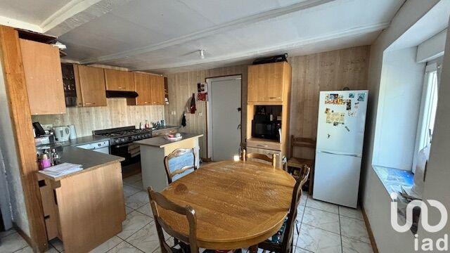 Maison - 120 m² - 8 pièces