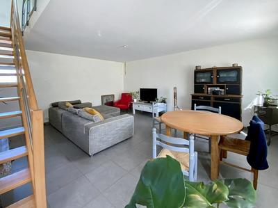 Maison - 97 m² - 4 pièces