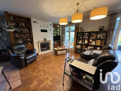 Maison - 104 m² - 4 pièces