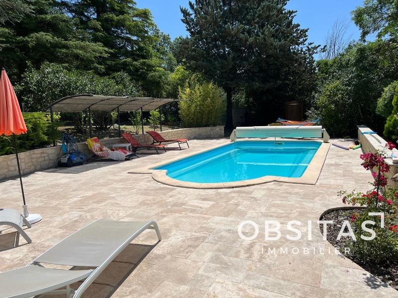 Maison - 135 m² - 6 pièces