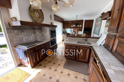 Appartement - 110 m² - 4 pièces