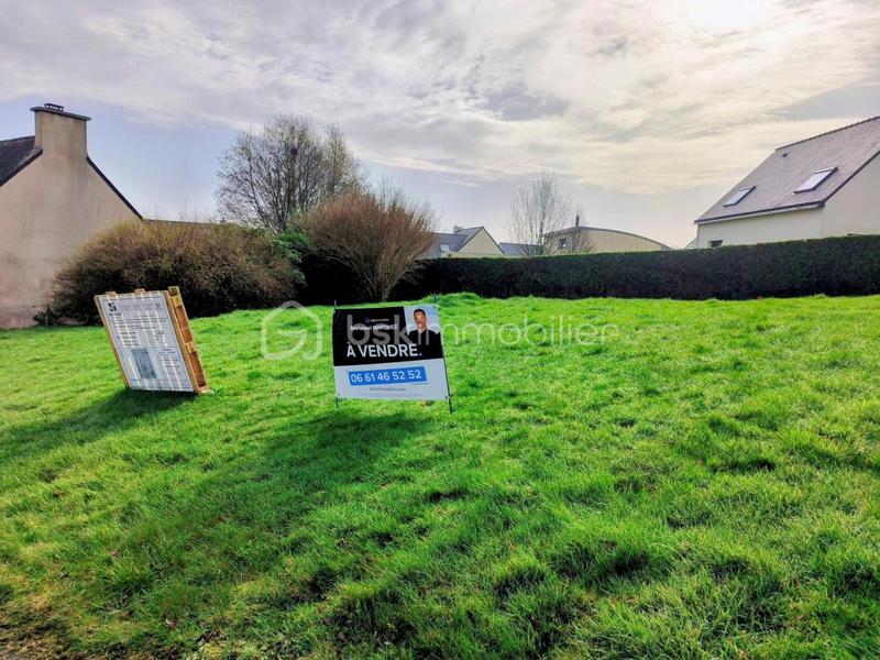 Terrain constructible - 333 m²