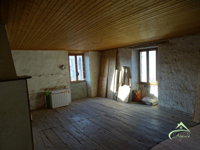 Maison ancienne - 210 m² - 7 pièces